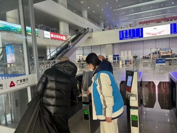 图示, 示意图

中度可信度描述已自动生成:ver1